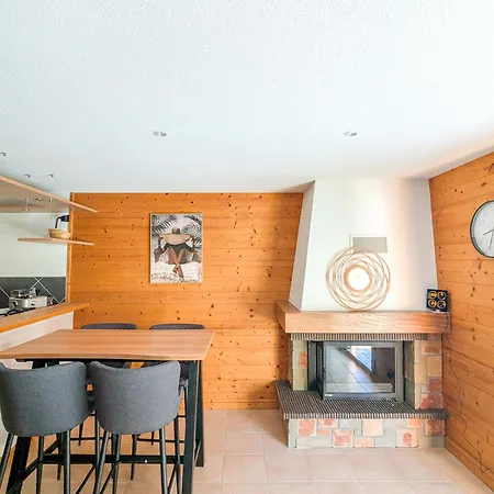 דירה Spacieux Cheminee, Terrasse Et Jardin